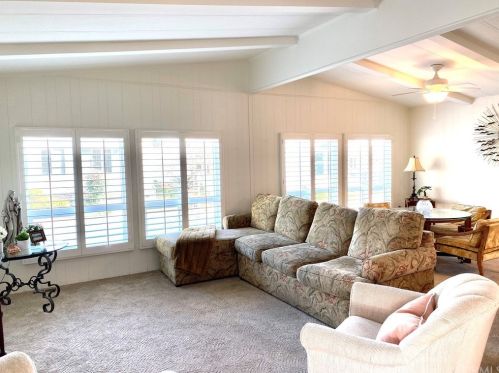 5200 Irvine Blvd, Irvine CA 92620-2013 exterior