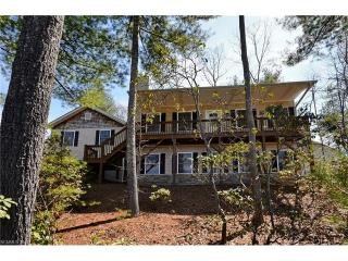 213 Christina Ct, Asheville, NC 28806-7440