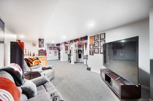 266 Forest Edge Dr, South Lebanon OH  45065-8736 exterior