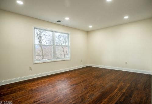 58 Tintle Ave, West Milford Lakes NJ  07480-4714 exterior