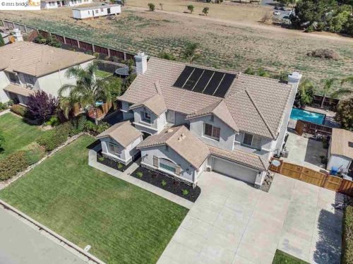 104 Prospect Ct, Oakley, CA 94561-3964
