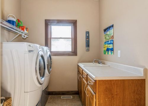 9009 96th Pl, Dyer IN  46373-8972 exterior