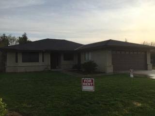 1274 Dakota Ave, Clovis CA  93612-5829 exterior