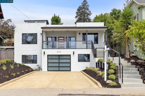 933 Oxford St, Berkeley CA  94707-2434 exterior