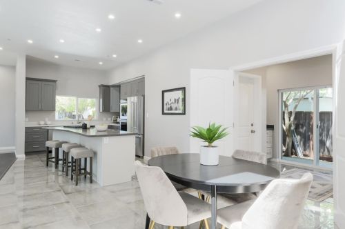 554 Worley Ave, Sunnyvale CA  94085-3737 exterior