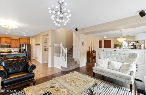 6302 Onyx Dr, Chandler, AZ 85249-4595