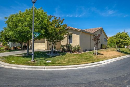 500 Birch Ridge Dr, Rio Vista CA  94571-2215 exterior