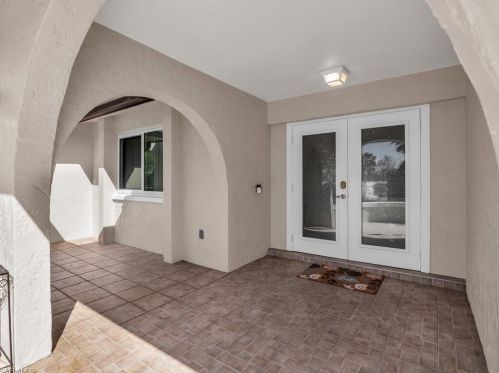 1323 24th St, Cape Coral, FL 33990-4632