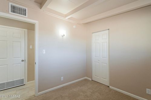 5681 Bryant Ave, Tucson AZ  85706-2917 exterior