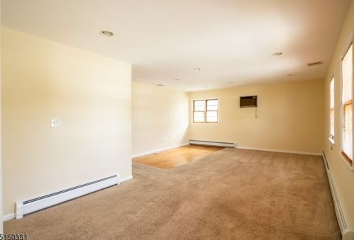 26 Pne St, Bloomfield NJ  07003-4931 exterior