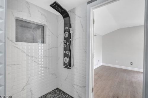 16 Dayton Cres, Bernardsville NJ  07924-2704 exterior