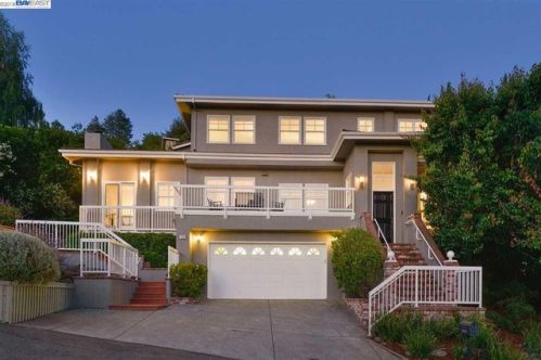 7093 Broadway Ter, Oakland, CA 94611-1925