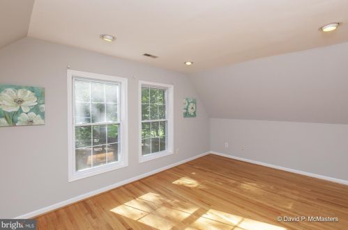 277 Black Cub Run Ln, Harpers Ferry WV  25425-6805 exterior