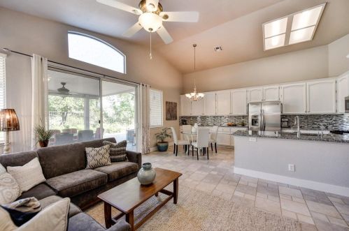 392 Illsley Way, Folsom CA  95630-8427 exterior