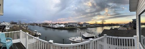 168 Lido Promenade, North Lindenhurst NY  11757-6737 exterior