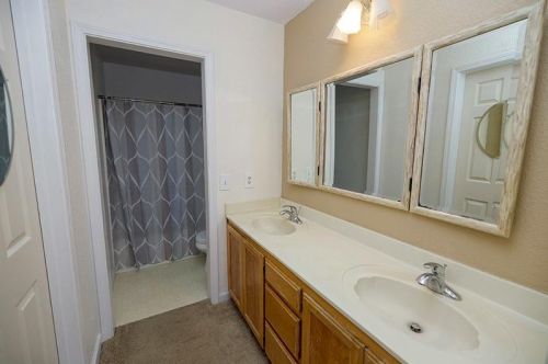 1756 Snowy River St, Valley Home CA  95361-8741 exterior