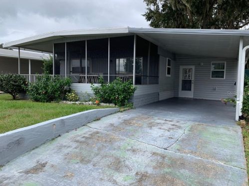 722 Cassandra Ln, Lakeland, FL 33809-3707