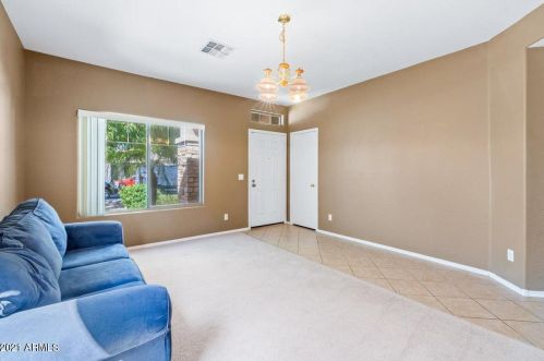 21155 Roundup Way, Queen Creek, AZ 85142-6502