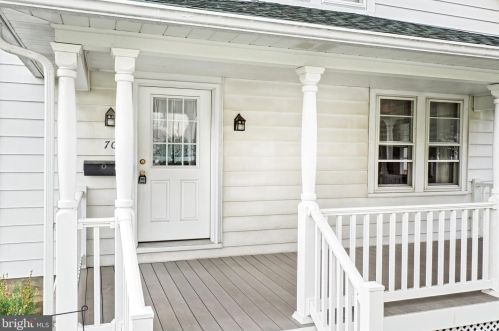 70 Prince St, Littlestown, PA 17340-1323