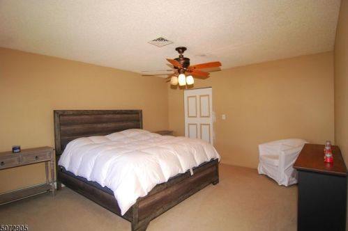 165 Belvidere Ave, Oxford NJ  07863-3010 exterior