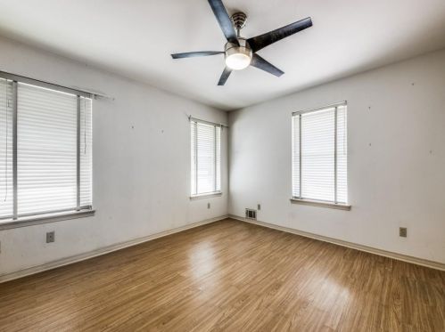 1509 Vly Vw Dr, Cedar Hill TX 75104-7841 exterior