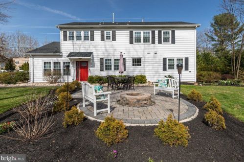 1 Fieldston Rd, Princeton NJ 08540-6453 exterior