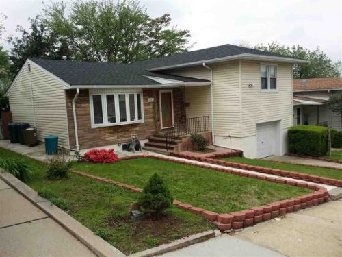 1603 78th St, North Bergen, NJ 07047-4131