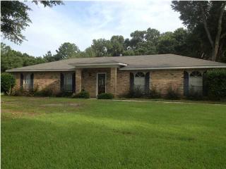 5701 Empress Dr, Mobile, AL 36609-3308