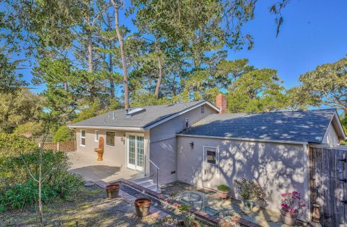 2845 Forest Lodge Rd, Pebble Beach CA  93953-2635 exterior
