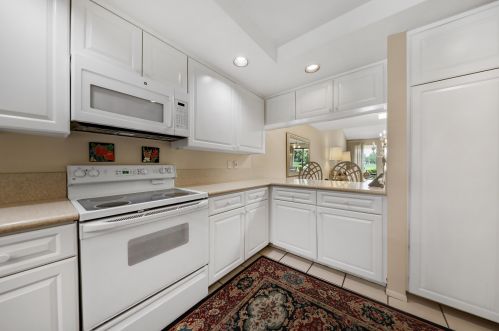 55 Sunrise Dr, Rancho Mirage CA  92270-3845 exterior