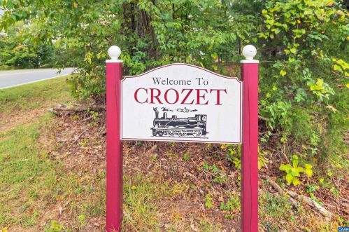 1044 Old Trail Dr, Crozet VA  22932-3341 exterior