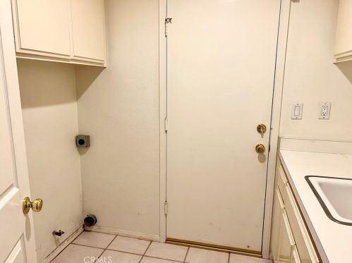 32005 Corte Eldorado, Temecula CA  92592-1033 exterior