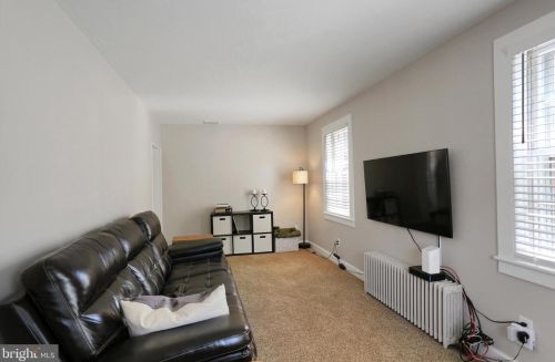 204 Forney Ave, Hanover PA  17331-2919 exterior