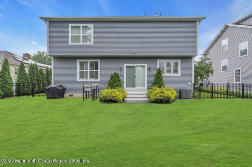 41 Linden Ave, West Long Branch NJ  07764-1625 exterior