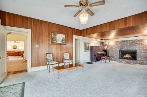 1285 San Antonio Ave, Ontario, CA 91762-1501