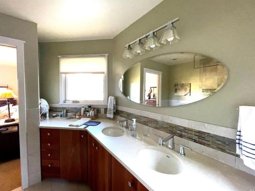 3331 Zaina Ln, Ukiah CA  95482-6962 exterior