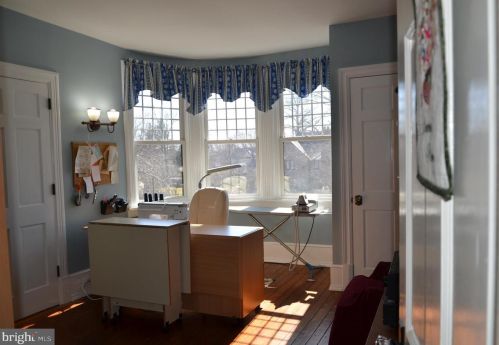 205 Lippincott Ave, Riverton NJ  08077-1309 exterior