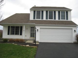 1195 Streamview Dr, Blacklick, OH 43004-5000