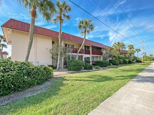 194 Joel Blvd, Lehigh Acres, FL 33936-5267