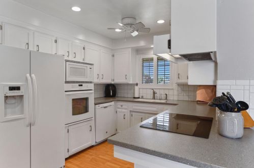 1154 Tamarack Dr, Lodi CA  95240-5535 exterior