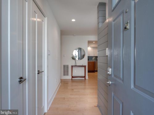223 Valley Stream Ln, Wayne, PA