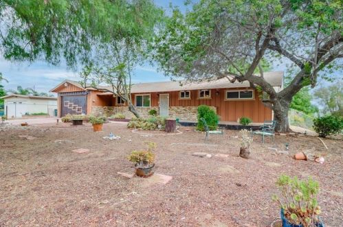 9130 Hillman Way, Lakeside, CA 92040-3607