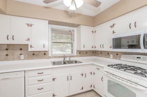 4504 Vance Rd, Fort Worth TX  76180-8160 exterior