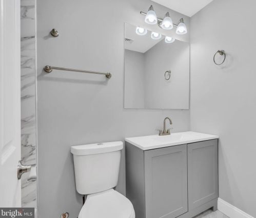 9 Snowflower Ln, Willingboro NJ  08046-1012 exterior