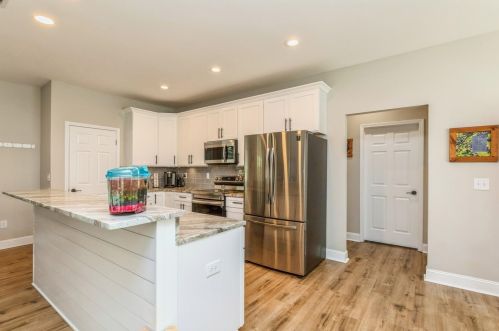 193 Michaelmas Cir, Defuniak Springs FL  32433-6934 exterior