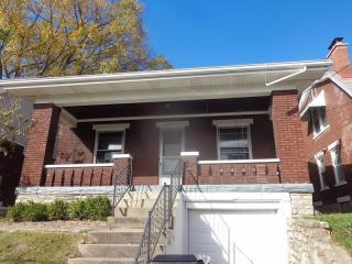 14 26th St, Covington, KY 41014-1745