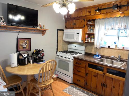 245 Franklin St, Trenton NJ 08610-6119 exterior