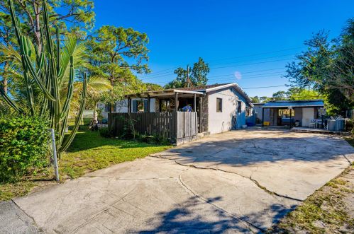 5050 Norma Elaine Rd, West Palm Beach, FL 33417-4735
