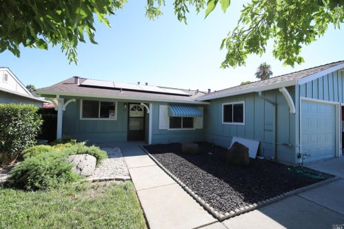 117 Sequoia Dr, Vacaville, CA 95687-3423