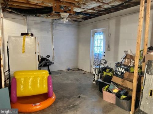 7428 Drew Ln, Fredericksburg VA  22407-6668 exterior
